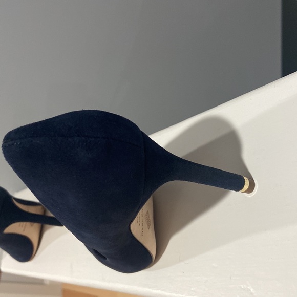 Antonio Melani Blue Heels w/ heel top piece gold Size 8m EUC worn twice leather - Picture 7 of 16